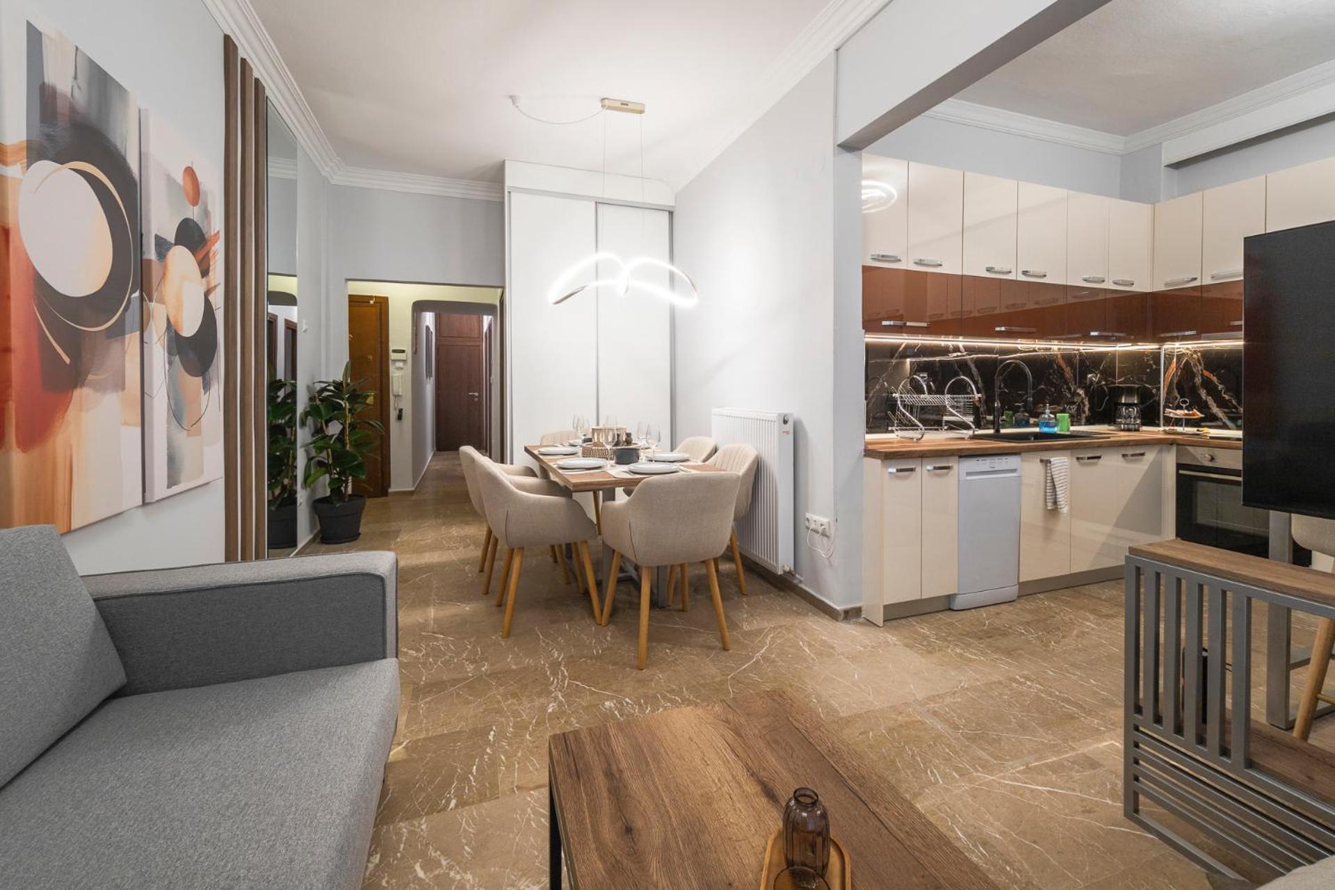 P Deluxe 4 Apartment Thessaloniki