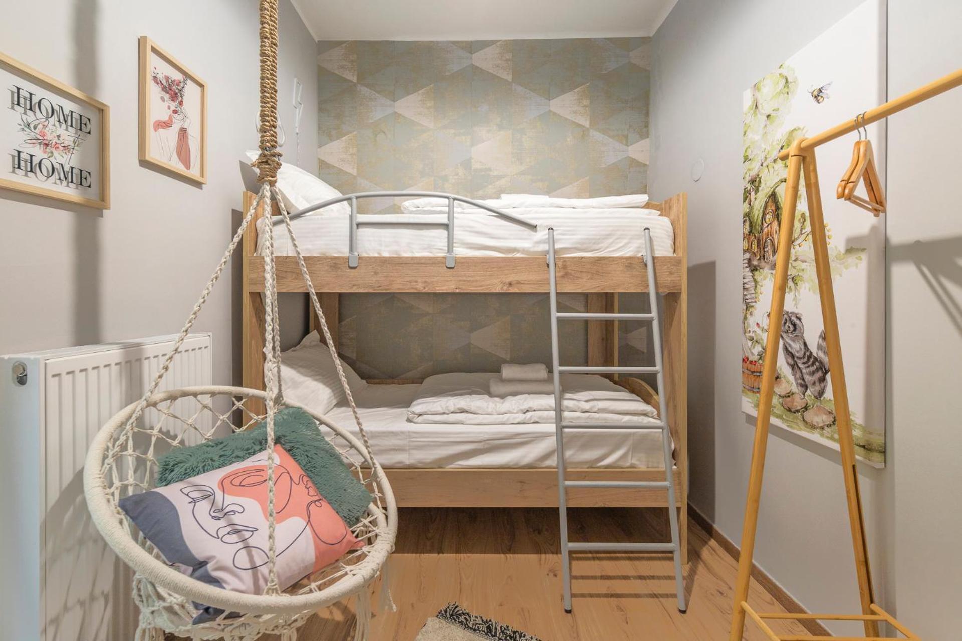 P Deluxe 4 Apartment